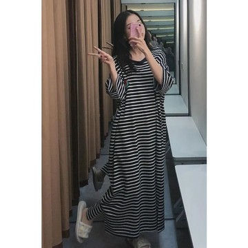 雨菲|免運 大尺碼 胖MM 洋裝 連身裙 裙子 裙裝 胖MM300斤條紋寬鬆短袖睡衣裙長款過膝腳踝裙子夏季超長大碼睡裙