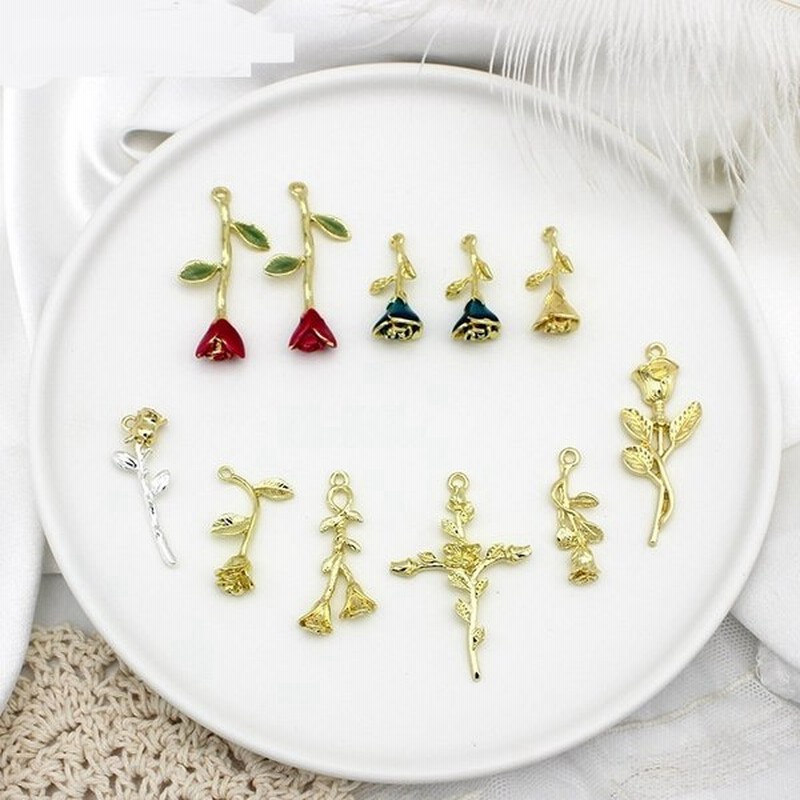 2ケ バラ 薔薇 一本のバラ イニシャル チャーム パーツ 金具 ピアス パーツ アクセサリー ゴールド カン付 Diy材料 手作素材 手芸ピーズ 通販 Lineポイント最大0 5 Get Lineショッピング