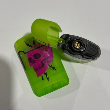 [沐沐屋]ZENGAZ 防風打火機｜Neon Skull 粉紅骷髏