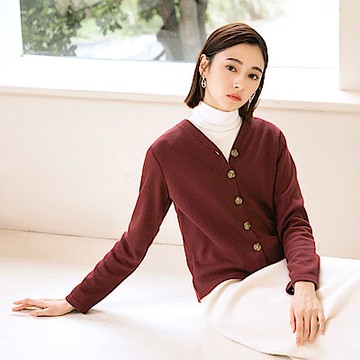 OB嚴選-小V臉．V領開襟華夫格上衣