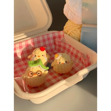 出清💖毛綫手工編織迷你小鷄玩偶diy禮物鈎針織材料包書包掛件鑰匙扣手工毛綫編織玩偶 diy材料包 DTA3