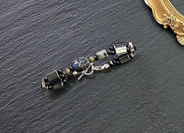 閃靈鑽 火焰石 黑膽石 綠髮晶 黑曜石 黑檀木 黑拉長貔貅 925純銀