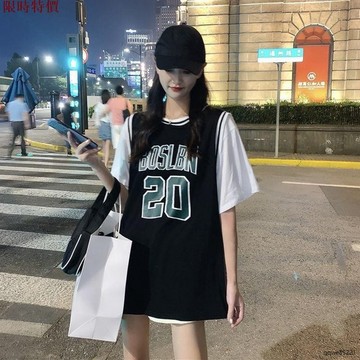 大版女生短袖 假兩件 籃球服t恤女 球衣短袖 藍球服女 寬松 韓版 夏季 中長款短袖 t恤 假兩件 潮 上衣 情侶裝あ