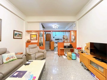 大降價✨✨十甲路✨✨一手屋主超值透天｜台中市東區十甲路