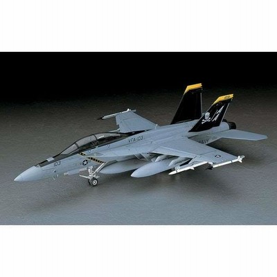 戦闘機　プラモデル　完成品　ハセガワ　1/48 F/A-18F Amazon | ハセガワ 1/48 アメリカ海軍 F/A-18F スーパー