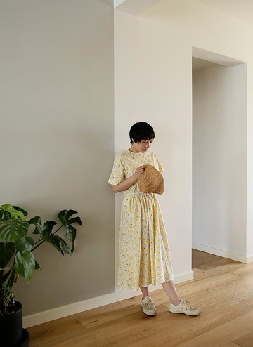 清新檸檬碎花 純棉短袖鬆緊腰大裙襬長版洋裝