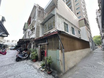 五甲商圈｜南成國小｜超大地坪邊間透天｜高雄市鳳山區南正一路
