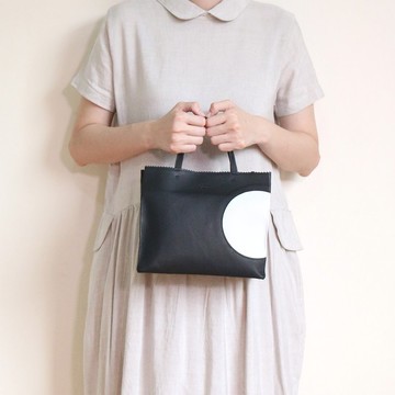 pathfinder 托特包 (方形)：黑色