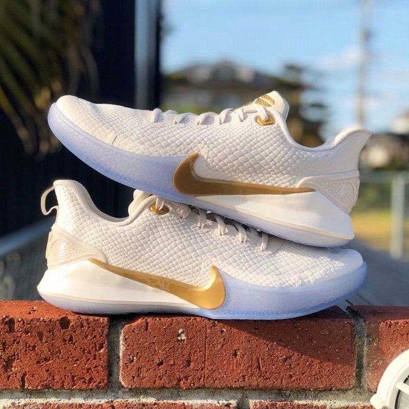NIKE - NIKE マンバフォーカス 27.5 Amazon | [ナイキ] マンバ フォーカス メンズ Mamba Focus