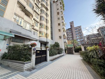 文山區~~台北大亨4房平車｜台北市文山區興隆路四段