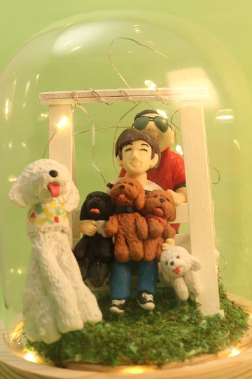 HappyFamily 客製化你與你的家人,(5Dogs+2peoples)