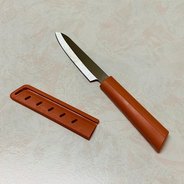 [沐沐屋]居家水果刀 帶安全蓋 外出 辦公室 切果刀 削皮刀^0311
