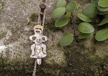 裸男騎機車 純銀墜鍊、徽章兩用