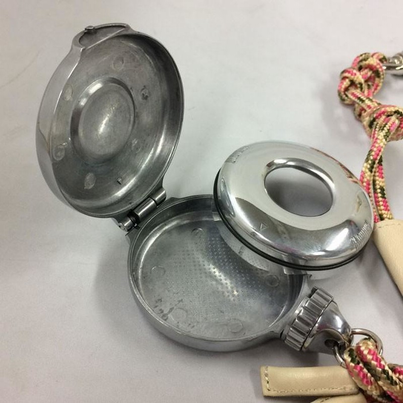 中古】ヴィヴィアンウエストウッド タンク型 携帯灰皿[jggZ