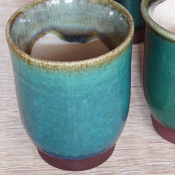小樽燒綠玉織部茶杯