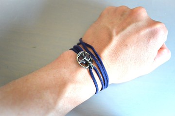 鈦金屬手鐲・生命之樹石榴石與鈦金屬手鐲・項鍊