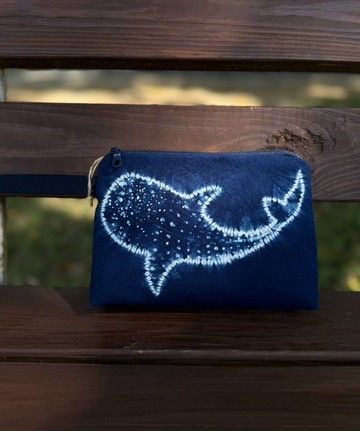 【記憶有限】藍染化妝包/收納包-鯨鯊