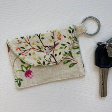 附鈕釦卡片夾 9 公分 x 6.5 公分