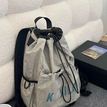 臺灣熱賣🔥🔥戶外運動 輕便抽繩雙肩包 男女款 束口包 登山包 上課 大學生 揹包包女