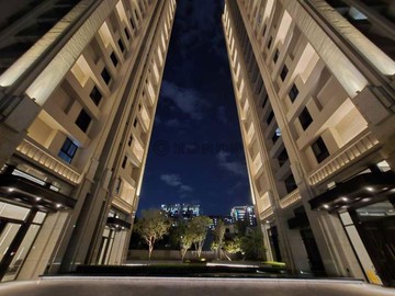 高雄楠梓 ★ 原旭★面高雄大學首排景觀三房+平車｜高雄市楠梓區大學南路