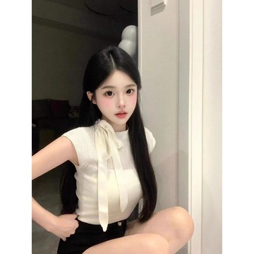 輕便好搭🌷 短袖女設計感小衆系脖蝴蝶結t恤小飛袖夏季修身氣質冰絲針織上衣 夏季上衣 t恤