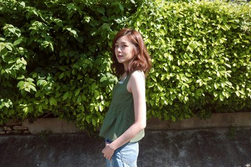 Anisse 方領背心上衣