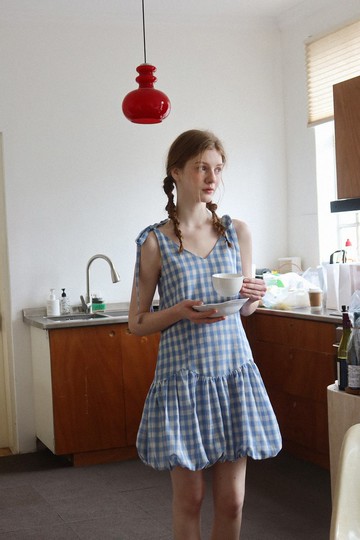 夏日女孩的花苞裙 復古輕柔云感連身裙