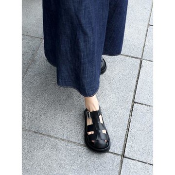 【葉小歐】2024新款涼鞋女百搭黑色小個子厚底夏休閑平底羅馬鞋子