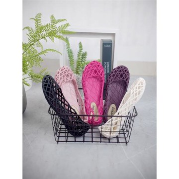 柔軟舒適媽媽涼鞋女士包腳沙灘平底網狀乳膠拖鞋透氣護士工作鞋夏