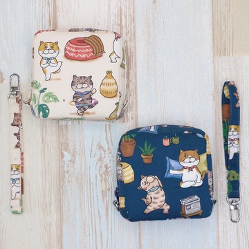 貓咪瑜珈 方形拉鍊收納包 可拆式手腕帶 手作小物包 行動電源包