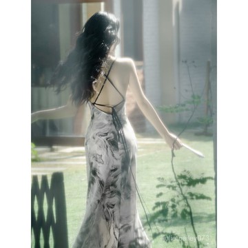 ♡ 𝑪𝒉𝒊𝒄 𝒖 ♡碎花吊帶露背連衣裙子女高級感茶歇桔梗新中式水墨畵長裙兩件套裝