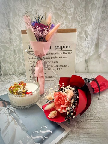 KL單朵永生玫瑰小花束