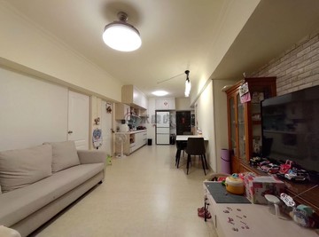 輕軌灣仔內站＋鼎山家樂福｜大三房電梯宅｜高雄市三民區順昌街