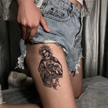 發2張【地獄修女】真實感半永久刺青圖案草本紋身貼仿真持久男女