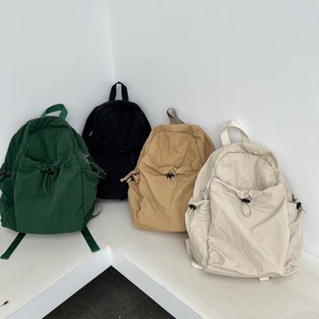 日系純色褶皺尼龍雙肩包男大容量輕便休閑旅行背包女大學生電腦包