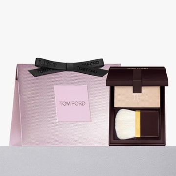 【TOM FORD】立體光影星光蜜粉餅 | 女生送禮 | 彩妝推薦 | 女生送禮推薦