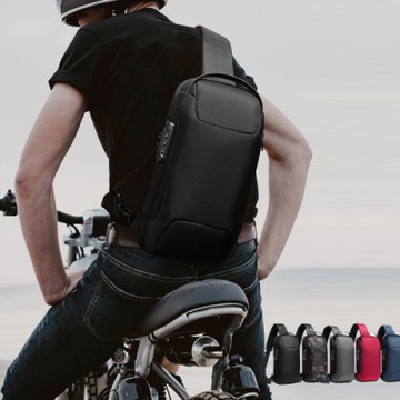 leaper  防盜密碼鎖USB充電男女單肩包胸包 5色可選