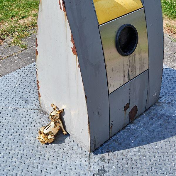磁器貯金箱　マネーバンク　ウサギ　Gold Bunny Money Box Sitting　PPGBMB-S