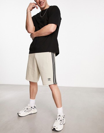 adidas Originals adicolor classics 3 stripe shorts in beige-Neutral