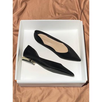 尖頭淺口平底瓢鞋低跟船鞋2025春秋新款粗跟單鞋黑色通勤工作女鞋