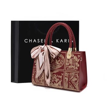 (免運)Chasel&Karin媽媽包刺繡紅色婚包女新娘托特包女2026新款斜挎包