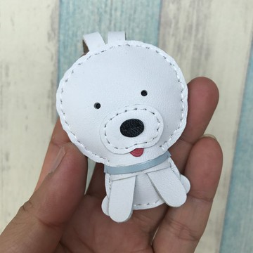 療癒小物 白色 可愛 小狗 純手工縫製 皮革 吊飾 小尺寸