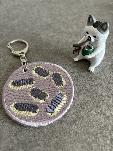 刺繡鑰匙圈■檸檬藍■圓紋蟲
