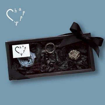 生日快樂!【C happy】庭園玫瑰永生花禮+ 保平安_包包吊飾鑰匙圈+招財_黃鐵礦