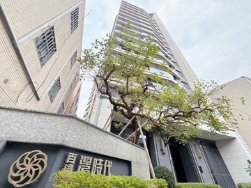 亞灣夢時代∣百達灣時代∣高樓海景2+1房車位｜高雄市前鎮區前鎮街