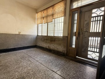美麗島雙捷運稀有透天｜近高雄車站六合夜市南華商圈｜高雄市新興區林森一路