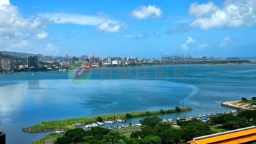 淡水暮色觀海四房雙車｜新北市淡水區學府路