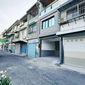 大寮熱鬧商圈~全屋重金翻新車庫透天｜高雄市大寮區大寮路