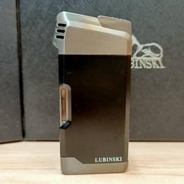 【現貨】LUBINSKI授權正品 菸斗專用打火機 鋅合金機身 側出火設計 機身附壓棒刮刀  黑色 (SK37-A)