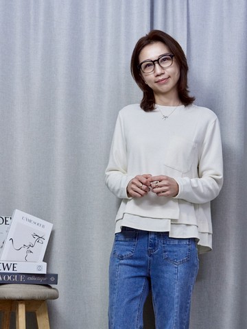 層次剪裁美學★百搭淨色長袖棉 T